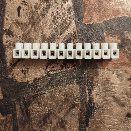 Terminal blocks for 1.5 cable white pack of 12x12