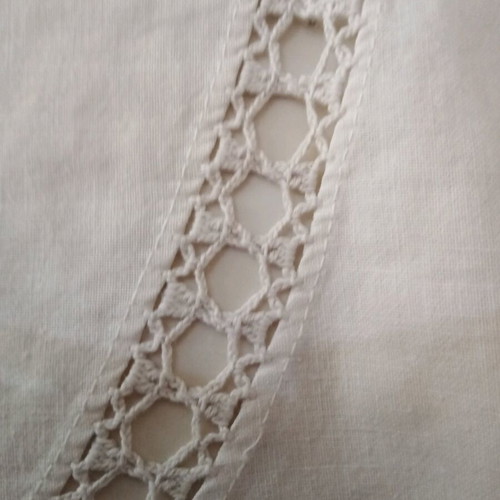 Tablecloth with napkins like new, cotton, light beige