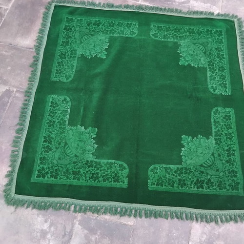 Vintage velvet tablecloth Helios green cypress 1.40 x 1.40 like new