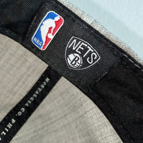 Authentic Mitchell & Ness Brooklyn Nets Snapback Cap_NBA