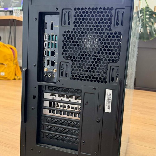 High Performance PC Ryzen 9 7950X RTX 5080 16GB 64GB DDR5 like new