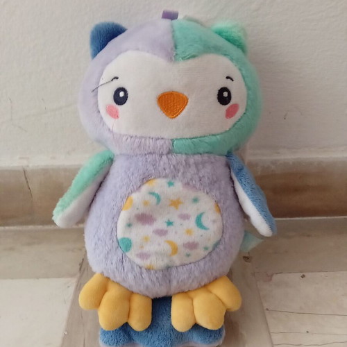 Plush owl used in very good condition
