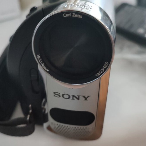 Sony Handycam DCR-HC62 MiniDV camcorder for parts or repair
