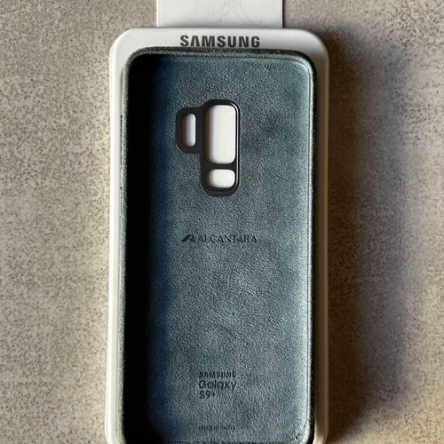 Samsung S9 Plus Alcantara protection case like new