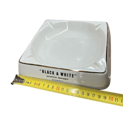 Vintage Buchanan’s Black & White Scotch Whisky Ceramic Ashtray like new