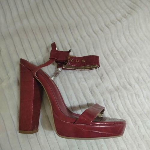 Shoesy red platform sandals, size 37