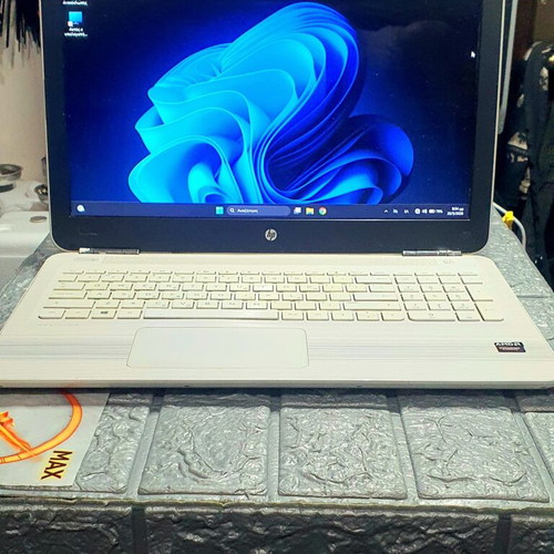 HP Laptop 15.6" used with AMD A10, 8GB DDR4 RAM, SSD 128GB