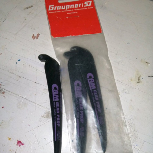 Graupner 1329.25.20 MAX7000RPM 25-20/10x8" propellers pack of 3 new