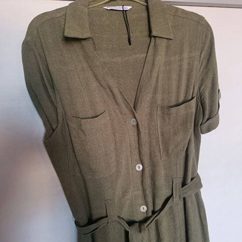 Midi dress Stradivarius like new, olive color with belt