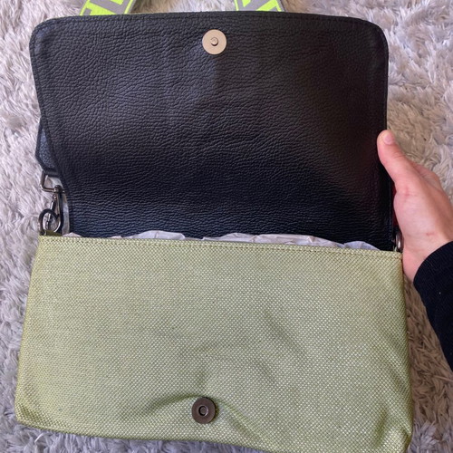 EL Bag Anemos lime crossbody new with strap and pouch