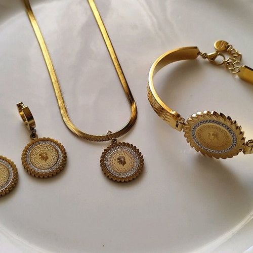 Stainless steel jewelry set necklace, earrings and bracelet gold new
