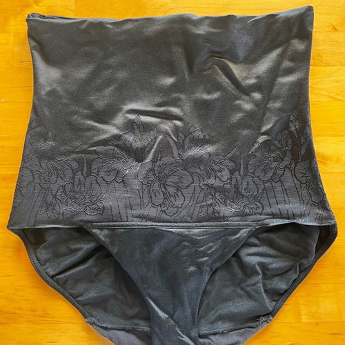 Black satin shaping underwear like new