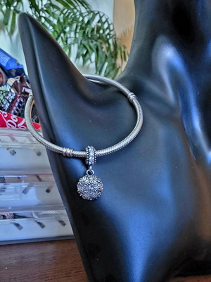 Pandora s925Ale charm sweet mother, like new, silver and pink