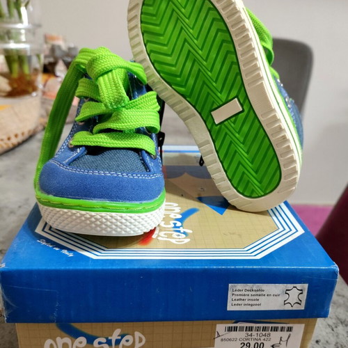 One Step Kids Boots Size 23 Blue and Green