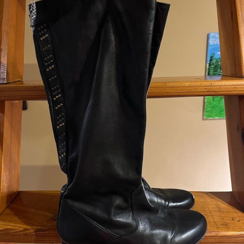Diesel women's boots like new, black genuine leather, size 39