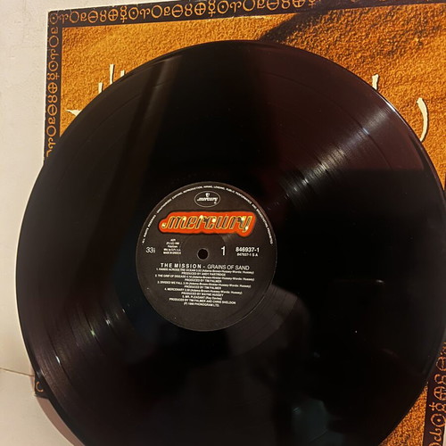 The Mission Grains Of Sand LP like new, rock