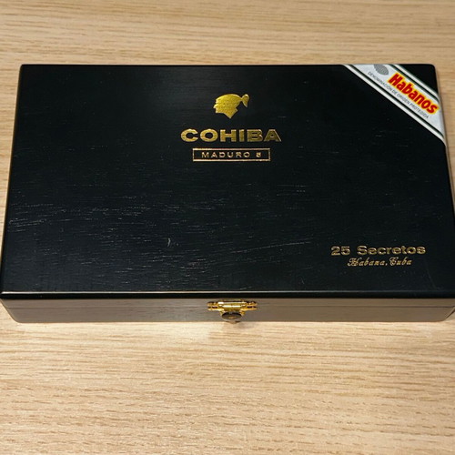 Cohiba Maduro 5 Secretos 25 Empty Wooden Box like new, cedar