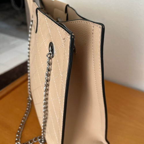 Bag to Bag shoulder bag like new, beige with chain