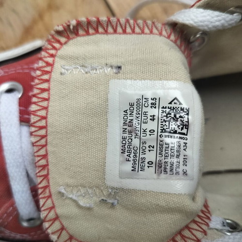 Converse Chuck Taylor All Star low red sneakers used, size 44