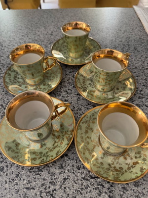 Empire porcelain espresso cup set of 5 like new with saucers, vintage