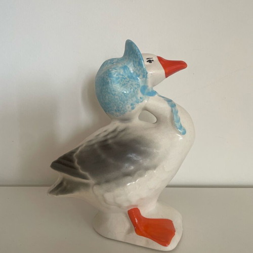 Porcelain duck like new for children's room or cottage decor