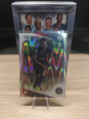 Topps Chrome UCC Desire Doue Ray Wave trading card like new