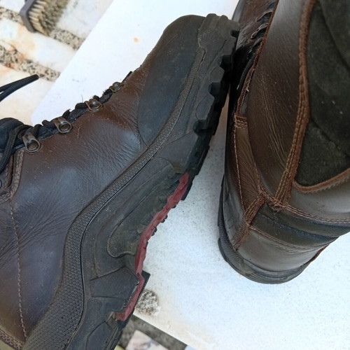 Hunting - mountaineering Boots + gift