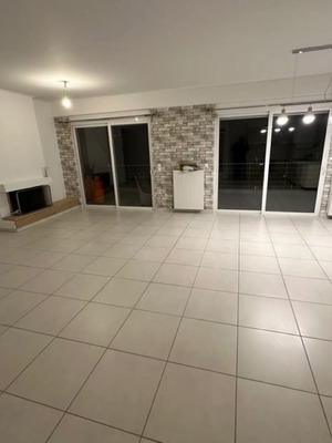 Διαμέρισμα ρετιρέ 110 τ.μ στο Νέο Φάληρο, 3 υ/δ, 2006, με θέα και parking