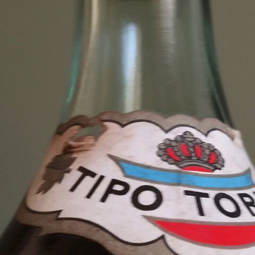 Φιάλη βερμούτ Dumont Tipo Torino 1966 vintage σφραγισμένη σαν καινούργιο