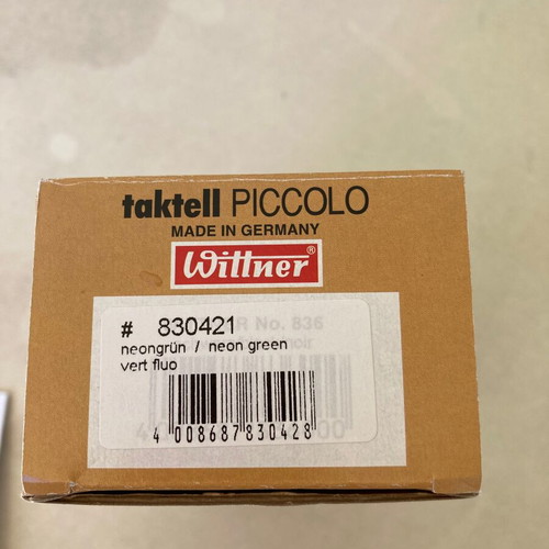 Wittner Taktell Piccolo metronome new, neon green
