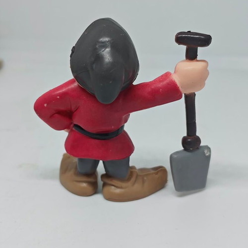 Grumpy Authentic Disney Figure like new