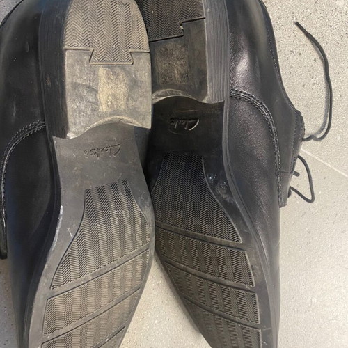 Clarks leather men's shoes like new, size 45, black