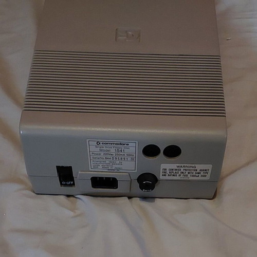 Commodore 1541 Drive like new, retro floppy disk drive