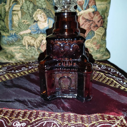 Vintage Collectible Decanter Cathedral Design Amber Glass like new