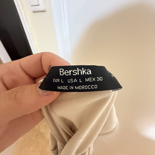 Bershka beige jumpsuit with belt, unworn