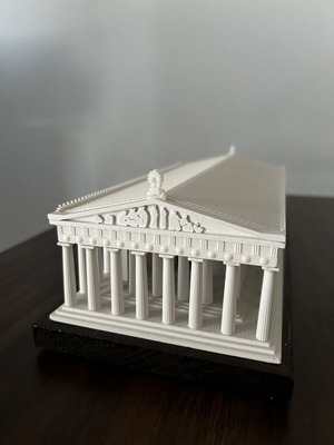 Parthenon model like new with detailed artistic plaster and wooden base