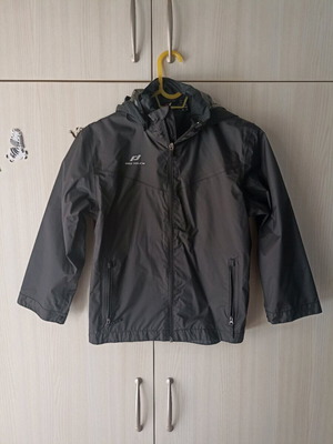 Pro Touch kids windbreaker size S new, black