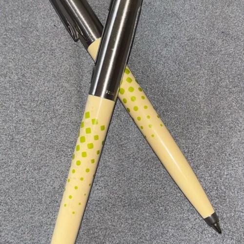Vintage Parker pen with button new