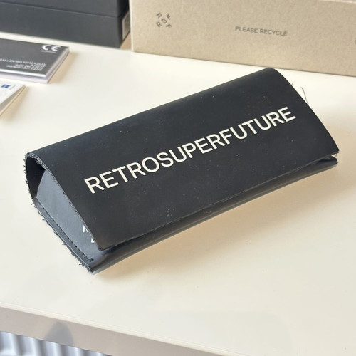 Retrosuperfuture Sunglasses Case new, black