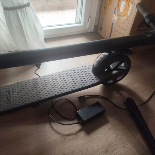 Ninebot by Segway ES-series electric scooter used, range 20-25 km