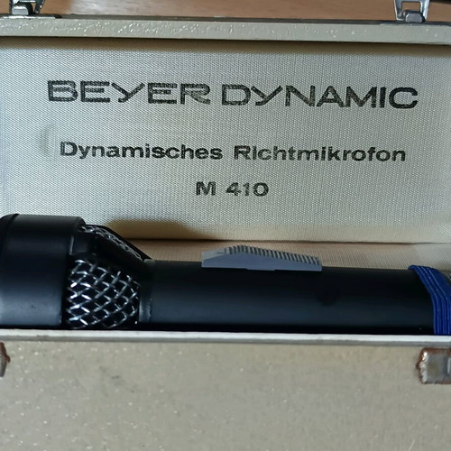 Beyer Dynamic M 410 Vintage Microphone Like New with Original Case