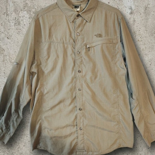 The North Face men's trekking shirt size M like new, beige