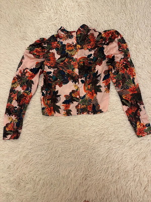 Baby Pink Shirt from H&M like new, XS/Small