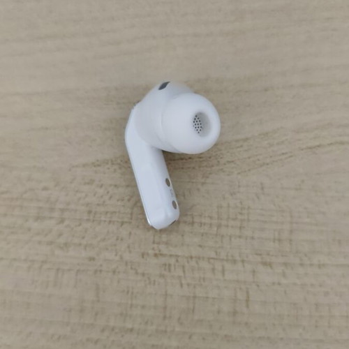 Samsung Galaxy Buds4 Pro right earbud used, white