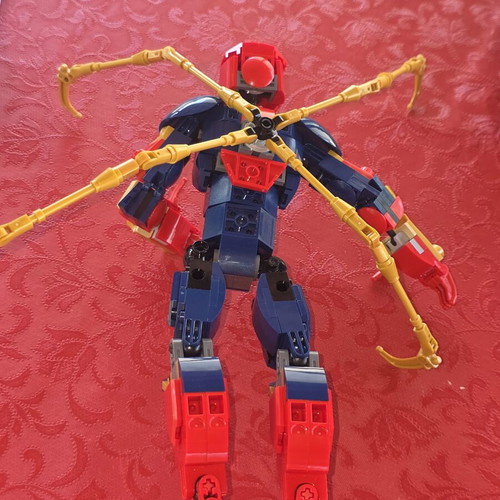 76298 LEGO Marvel Super Heroes Spider-Man Buildable Figure, like new