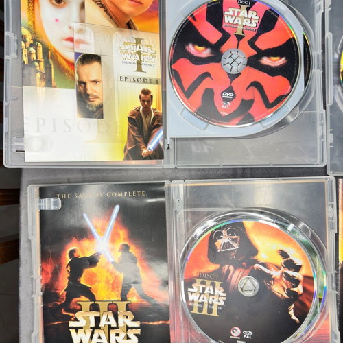 Star Wars DVD & Blu-ray Collection like new with subtitles