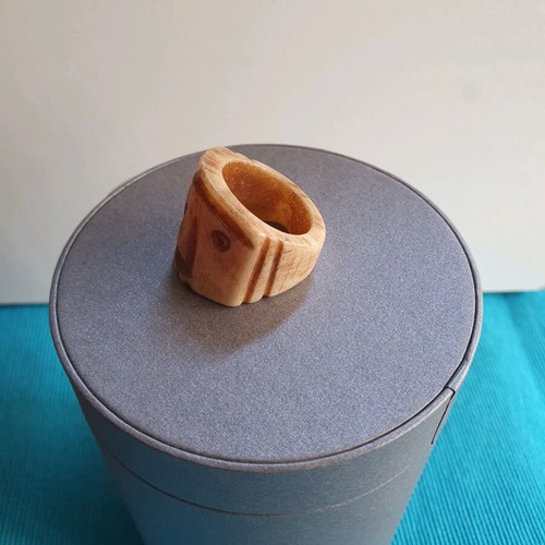 Talisman ring made of bone size 18 like new