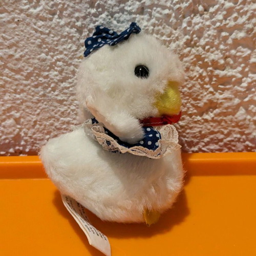Plush duck doll like new