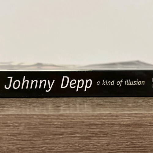 Johnny Depp biography A Kind Of Illusion like new, English