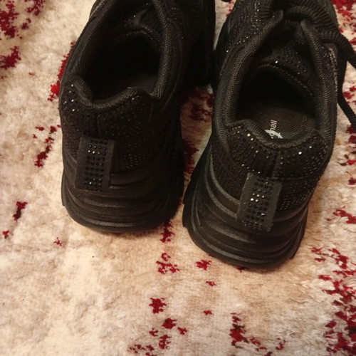 Snickers athletic shoes like new with rhinestones Voi Noi size 39 black